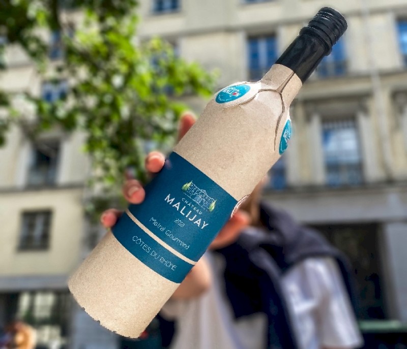 Une bouteille de vin en carton pour Le Petit Ballon